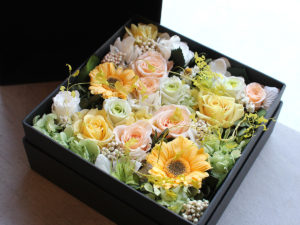 Preserved Flower Box Arrangement | プリザーブドフラワー・ボックスアレンジメント